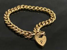 A 9ct gold bracelet with heart clasp, 11.6g.