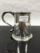 A silver tankard, John Langlands I, Newcastle 1757, 307.3g, 12cm high.