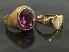 A Continental yellow gold gentleman's amethyst set ring, 5g, together with a 9ct gold signet ring,