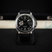 A GENTLEMAN'S STAINLESS STEEL PANERAI LUMINOR GMT REGATTA WRIST WATCH DATED 2002, WITH BOX & PAPERS,