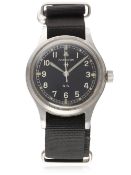 A GENTLEMAN'S STAINLESS STEEL BRITISH MILITARY HAMILTON TROPICALIZED GENERAL SERVICE WRIST WATCH