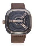 A GENTLEMAN'S ROSE GOLD & BLACK PVD COATED SEVENFRIDAY WRIST WATCH DATED 2015, REF. M2-2 