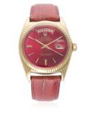 A GENTLEMAN'S 18K SOLID GOLD ROLEX OYSTER PERPETUAL DAY DATE WRIST WATCH CIRCA 1968, REF. 1803 D:
