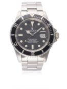 A GENTLEMAN'S STAINLESS STEEL ROLEX OYSTER PERPETUAL DATE SUBMARINER BRACELET WATCH CIRCA 1983, REF.