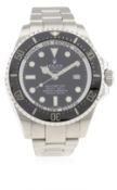 A GENTLEMAN'S STAINLESS STEEL ROLEX OYSTER PERPETUAL DATE DEEPSEA SEA DWELLER BRACELET WATCH DATED
