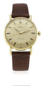 A RARE GENTLEMAN'S 18K SOLID GOLD OMEGA SEAMASTER AUTOMATIC WRIST WATCH CIRCA 1960s D: Gold 