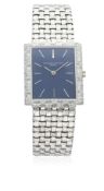 A GENTLEMAN'S 18K SOLID WHITE GOLD VACHERON & CONSTANTIN BRACELET WATCH CIRCA 1970s, REF. 7981 D: