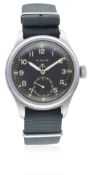 A GENTLEMAN'S BRITISH MILITARY TIMOR W.W.W. WRIST WATCH CIRCA 1940s D: Black dial with Arabic