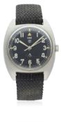 A GENTLEMAN'S STAINLESS STEEL BRITISH MILITARY CWC WRIST WATCH DATED 1977 D: Gloss black dial with