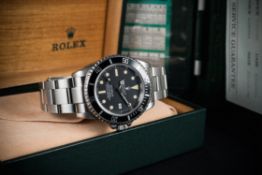 A RARE GENTLEMAN'S STAINLESS STEEL ROLEX OYSTER PERPETUAL DATE SEA DWELLER BRACELET WATCH CIRCA
