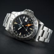 A RARE GENTLEMAN'S STAINLESS STEEL ROLEX OYSTER PERPETUAL DATE EXPLORER II 