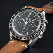 A RARE GENTLEMAN'S STAINLESS STEEL OMEGA SPEEDMASTER PROFESSIONAL CHRONOGRAPH WRIST WATCH CIRCA