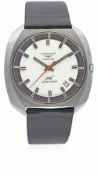 A GENTLEMAN'S STAINLESS STEEL LONGINES ULTRA CHRON AUTOMATIC WRIST WATCH CIRCA 1972, REF. 8228-1