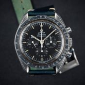 A GENTLEMAN'S STAINLESS STEEL OMEGA SPEEDMASTER PROFESSIONAL CHRONOGRAPH WRIST WATCH CIRCA 1974,