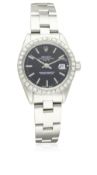 A LADIES STAINLESS STEEL ROLEX OYSTER PERPETUAL DATE BRACELET WATCH CIRCA 1977, REF. 6916 D: Black