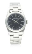 A MID SIZE STAINLESS STEEL ROLEX OYSTER PERPETUAL BRACELET WATCH CIRCA 1997, REF. 67480 WITH ROLEX