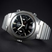 A RARE GENTLEMAN'S STAINLESS STEEL HEUER CORTINA AUTOMATIC CHRONOGRAPH BRACELET WATCH CIRCA 1970s,