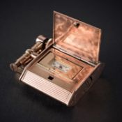 A FINE & EXTREMELY RARE 9CT SOLID PINK GOLD DUNHILL 