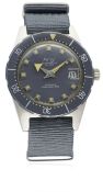 A GENTLEMAN'S STAINLESS STEEL ARLY OCEANPROOF AUTOMATIC DIVERS WATCH CIRCA 1960s D: Grey dial with