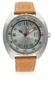 A RARE GENTLEMAN'S STAINLESS STEEL DOXA SEARAMBLER SUB 300T AUTOMATIC DIVERS WRIST WATCH CIRCA 1970,