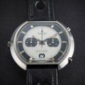 A RARE GENTLEMAN'S STAINLESS STEEL HAMILTON CHRONO-MATIC FONTAINEBLEAU AUTOMATIC CHRONOGRAPH WRIST