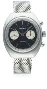 A GENTLEMAN'S STAINLESS STEEL ACCURIST SCHOCKMASTER CHRONOGRAPH BRACELET WATCH CIRCA 1970s D: