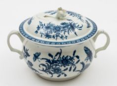 A Worcester blue and white two-handled broth bowl and cover: with flower finial and ridged scroll