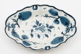 A Worcester blue and white lobed oval dish: painted with the 'Rubber Tree Plant' pattern,