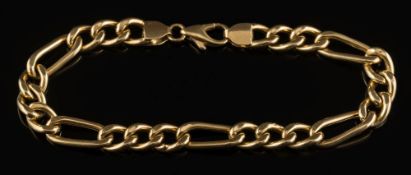 An 18ct gold curb-link bracelet: with lobster clasp, 20cm total length, 11.5gms gross weight.