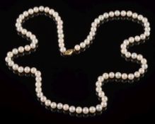 A cultured pearl single-string necklace: with 93 cultured pearls, largest pearl approximately 6.