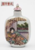 A Chinese famille rose porcelain snuff bottle: of flattened form,