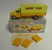 Dinky No 930 Bedford Pallet Jekta Van: two tone orange/yellow bodywork 'Dinky Toys' livery,