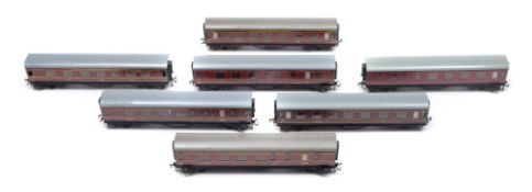 Seven Hornby Dublo passenger coaches in LMS livery:.