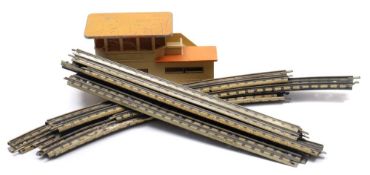 A collection of Hornby Dublo:, including a 4-6-2 locomotive and tender 'Sir Nigel Gresley',