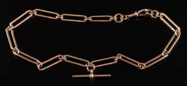 A 9ct gold oval-link fob chain with lobster clasp and attached T-bar: 41cm total length,