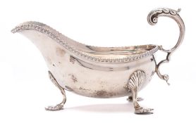 A George V silver sauceboat, maker Maxfield & Sons Ltd, Sheffield,