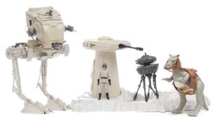 A Star Wars ''Empire Strike Back' Tauntaun by Palitoy in original box:,
