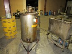 United Utensils Approx.. 23