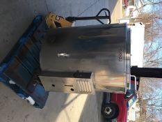 Groen 80 Gal. Cold Tank, Jacketed Self Contained Tank Used for Cold Tank Mixing. No Longer Able to