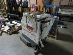 Advance 20E Convertamatic Electric Plug In Floor Scrubber (Located in Iowa)**EUSA**