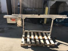 Conveyor System, 6ft. Adjustable Height, 220 V (Located in OH--SOLD FOB) ***ANNF***