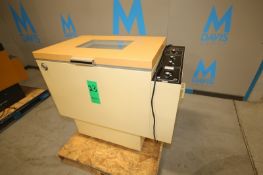 Lab-Line Incubator Shaker, Model 352GCC, S/N 0589-1835 with Aprox. 34