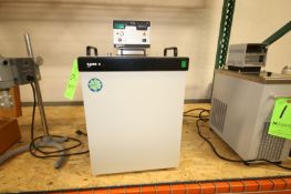 Haake Hot Water Bath, Type 002-7101/19500 1631002 with Haake F3 Fisons Controls