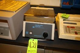 Roche VanGuard Clinical Sealed Centrifuge, M/N V6500