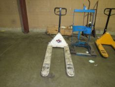 6000-Pound Floor Pallet Jack Premium Jet 48