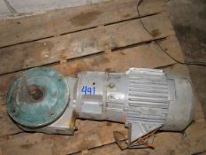Mix tank drive unit with gear box. 5Hp Motor, 1785 RPM, 460V, 6.8 Amps, (Rigging and loading fees