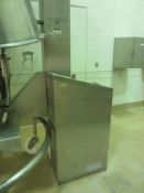 LB Bohle HS800 LiftModel: HS800Serial: 210014001Description: LB Bohle Lift. 3 Phase, 460 Volt, 60