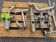 Assorted Valves, Pipes and Pressure Gauges on (1) Pallet EUR 50.00 Euro Rigging & Loading Fee.
