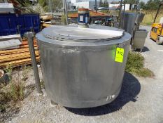 Hinged Lid S/S Tank with Agitator and Drive Motor (NOTE: Damaged Exterior) EUR 100.00 Euro Rigging &