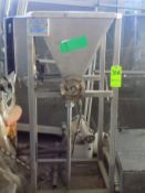 TEN BRINK Open Top S/S Hopper with Single Auger and Available Filling Station, Type SK60, MODEL 9440